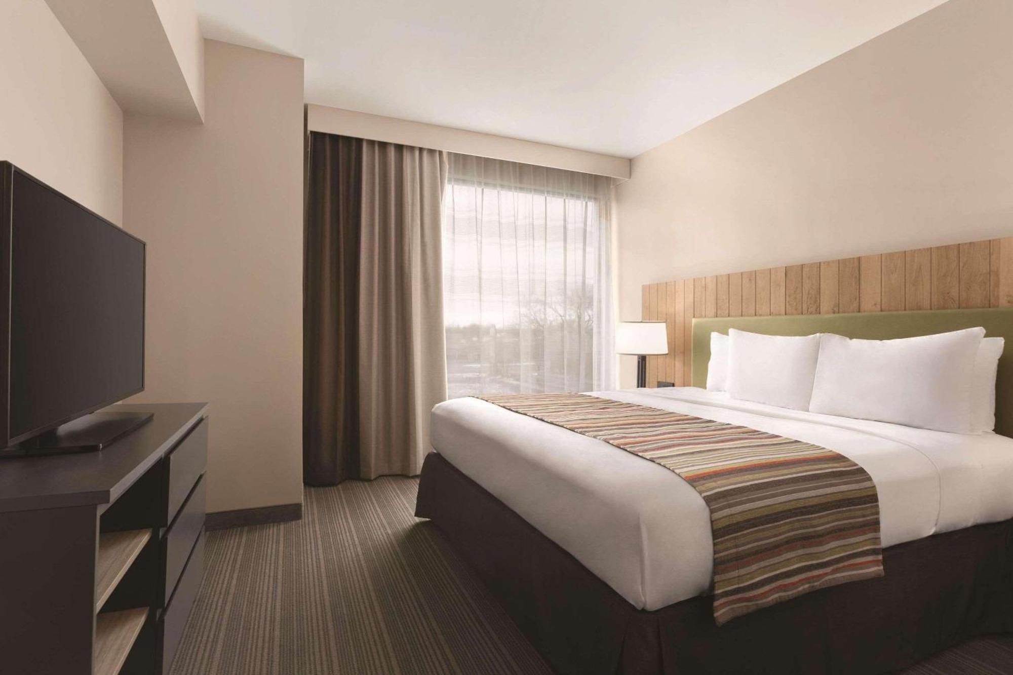Country Inn & Suites By Radisson, Belleville, On Kültér fotó