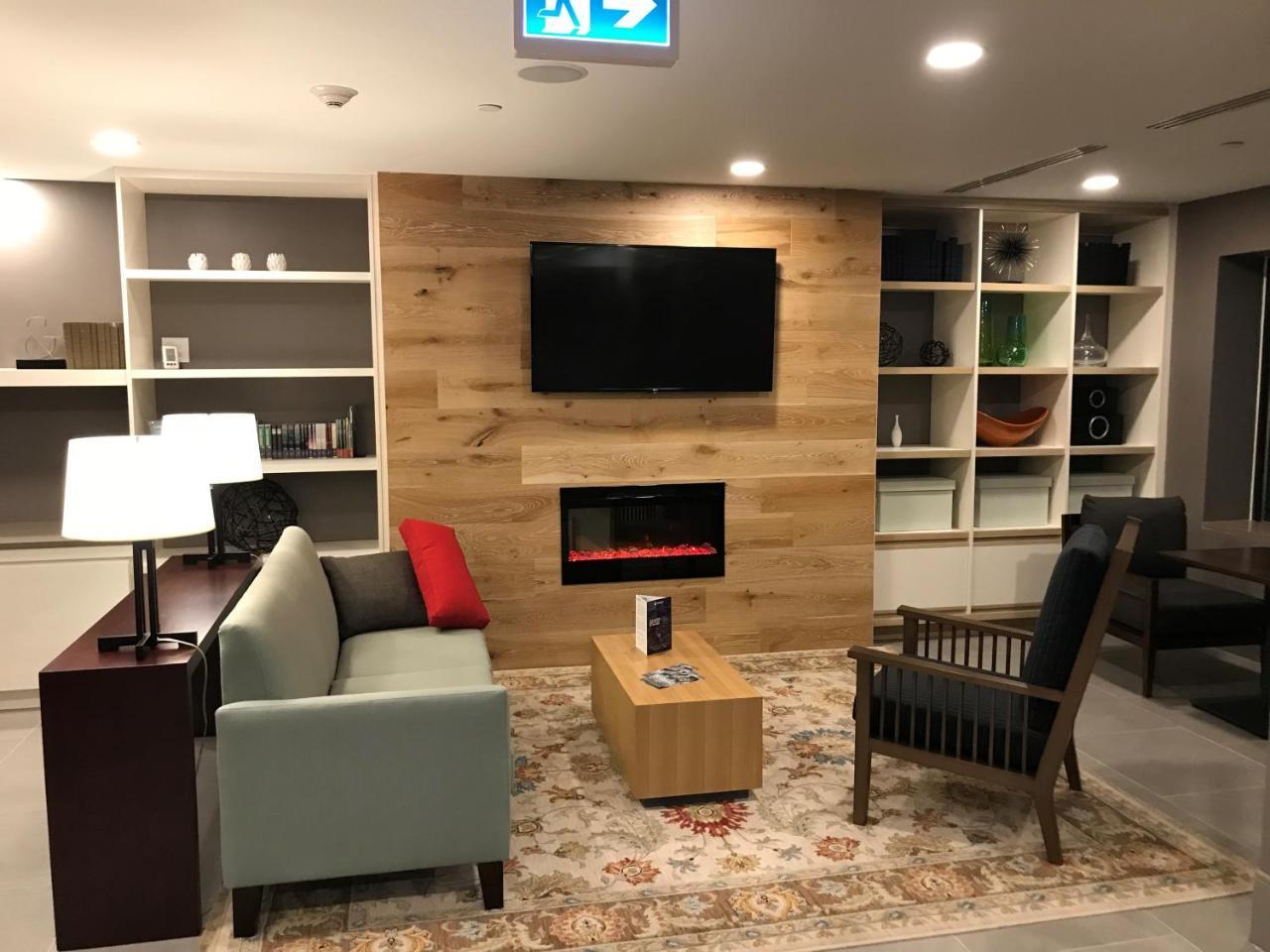 Country Inn & Suites By Radisson, Belleville, On Kültér fotó